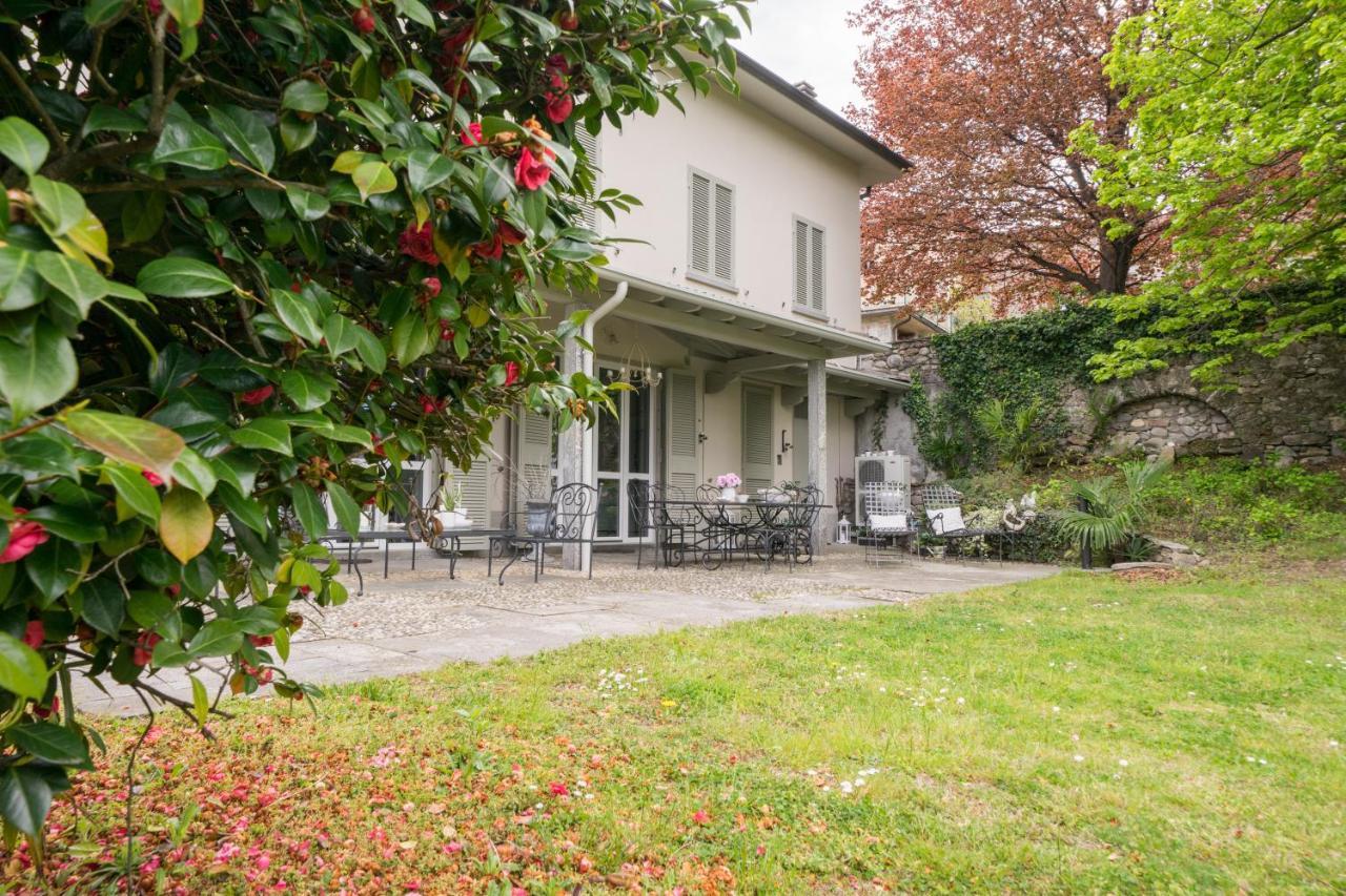 Bnbook Maison Charlotte Casa Vacanza con 2 camere da letto Lago Maggiore Porto Valtravaglia Esterno foto